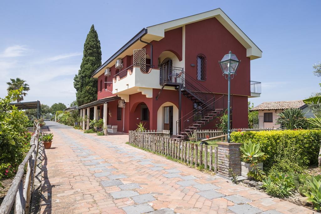 Вилла Orange Park - Agriturismo Мистербьянко Экстерьер фото
