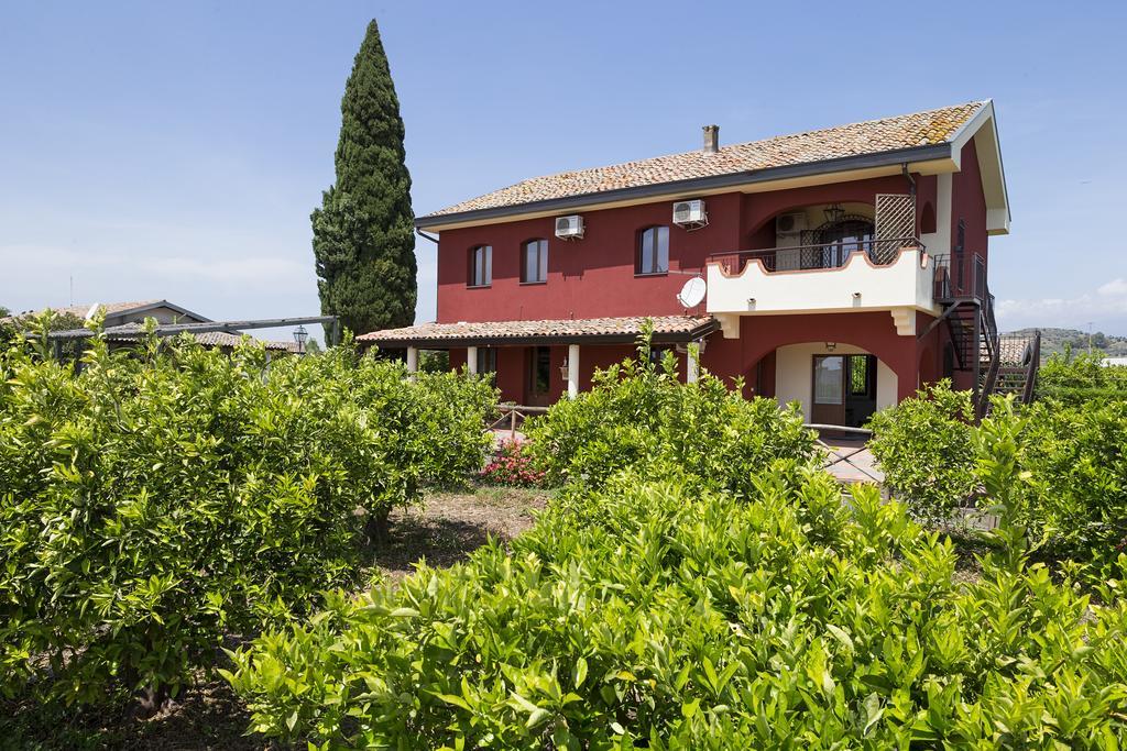 Вилла Orange Park - Agriturismo Мистербьянко Экстерьер фото