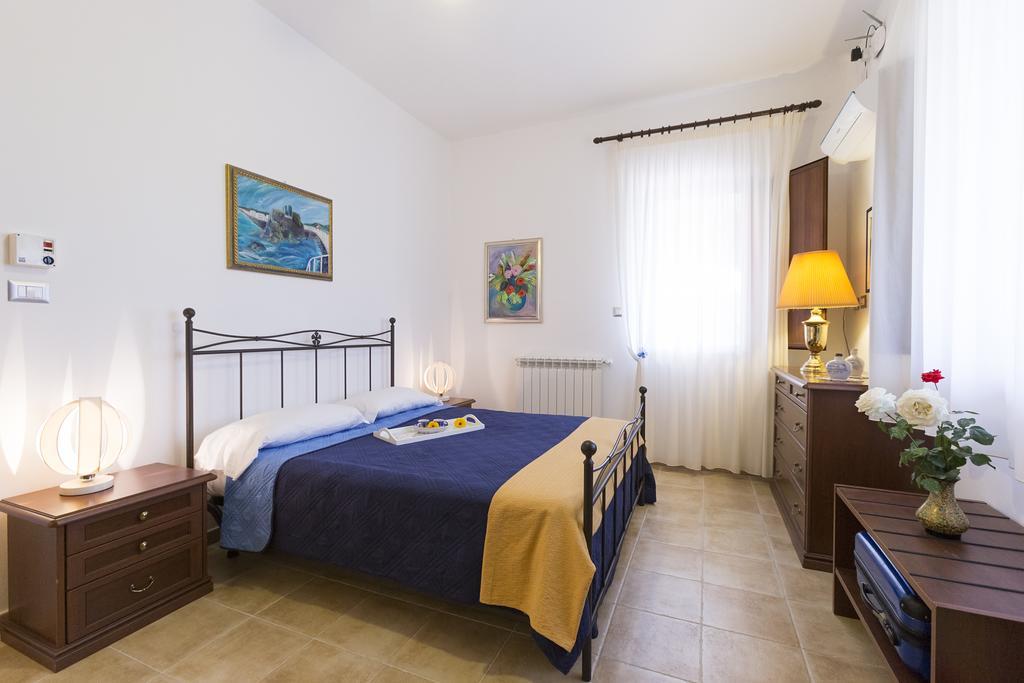 Вилла Orange Park - Agriturismo Мистербьянко Экстерьер фото